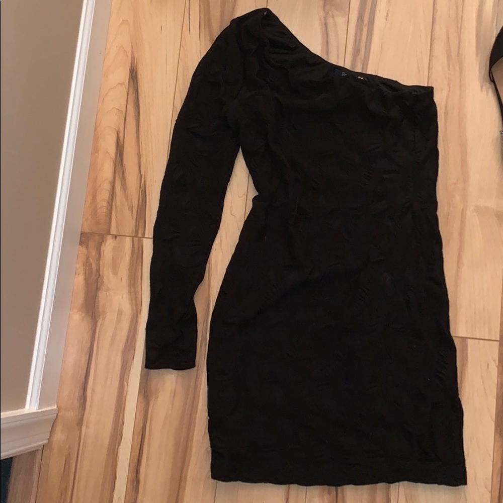 One shoulder black dress